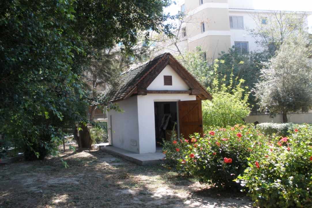 Η "Αγία Μαρίνα Μηρμυκώφ " δεσπόζει στο χωριό Μηρμυκώφου