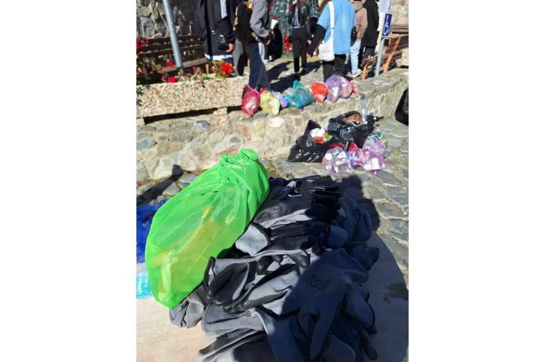 Χριστούγεννα χωρίς απόβλητα: Η φύση μας καλεί, και εμείς απαντάμε!