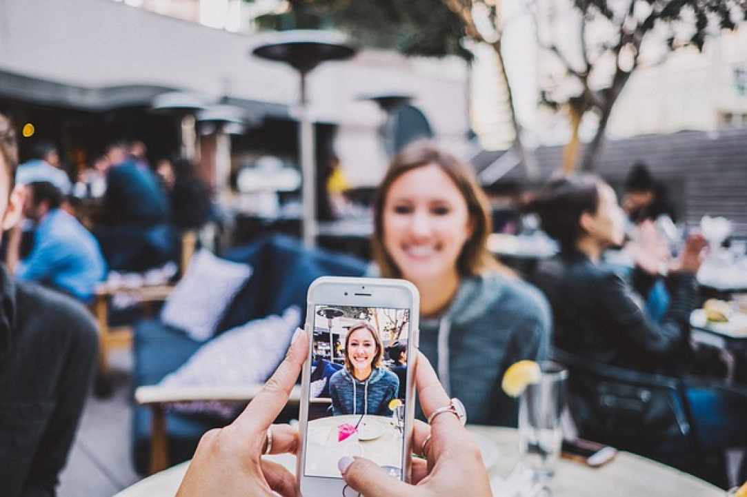 Η νέα γενιά iPhone στην Κύπρο gallery image 1