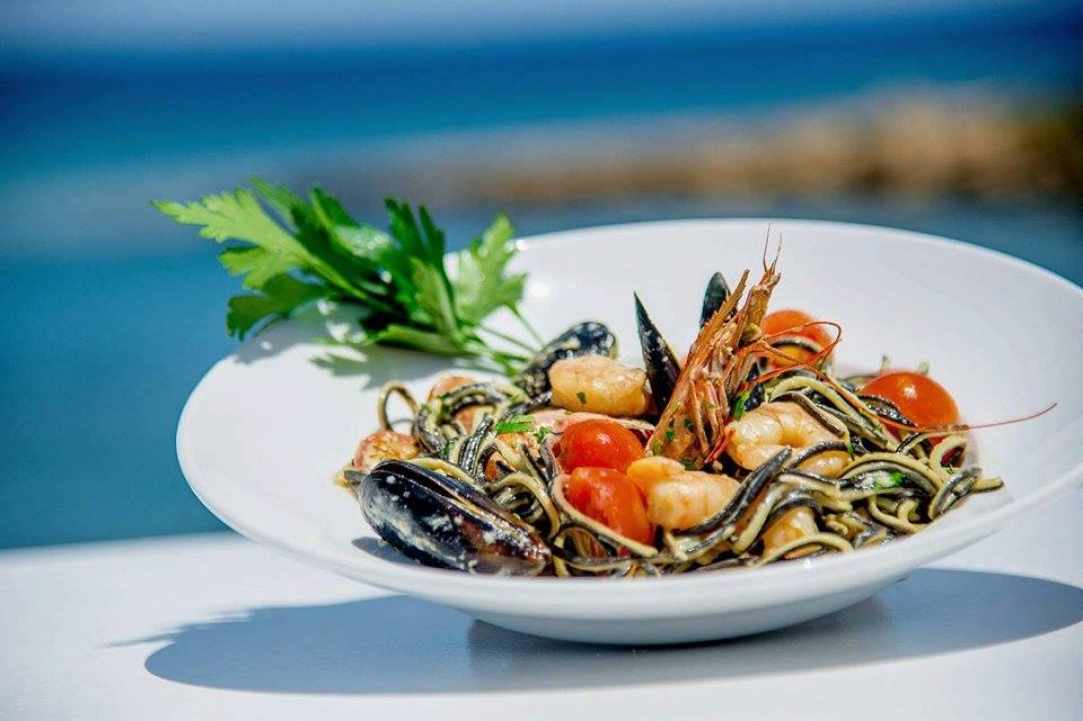 Interview with the owner of Aeyialos Fish Restaurant in Protaras