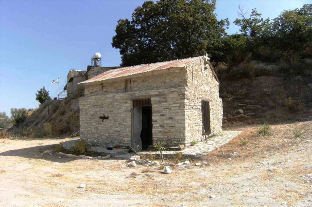 Το εξωκλήσι της Αγίας Μαρίνας στα Λεύκαρα