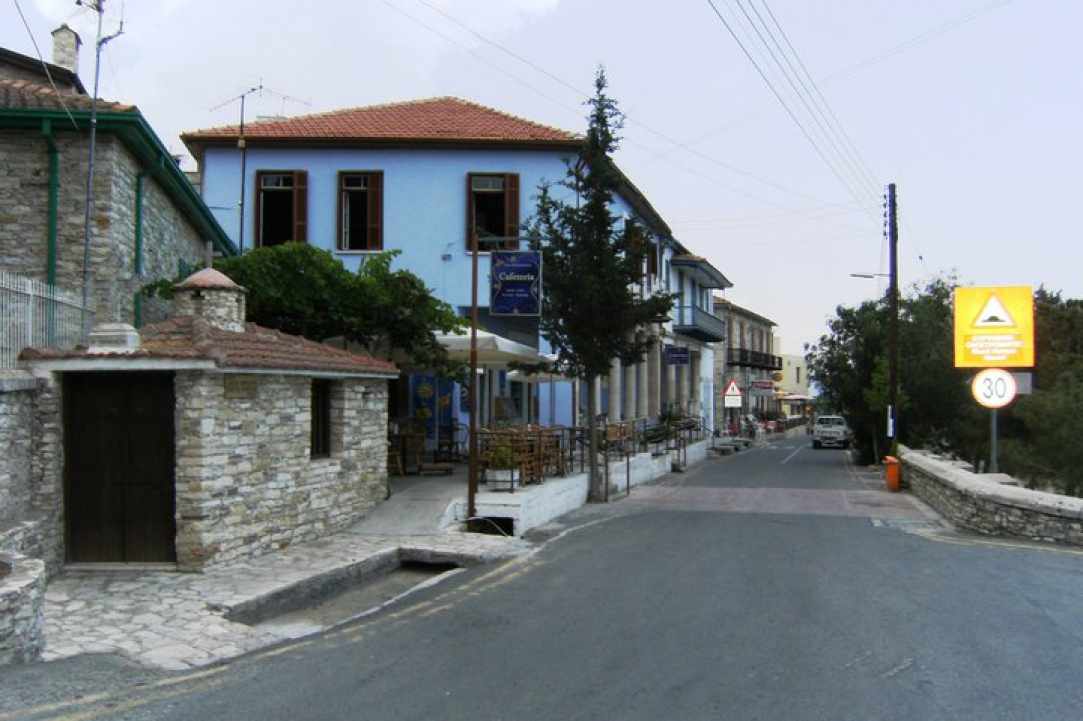 Το παρεκκλήσι της Αγίας Παρασκευής στα Λεύκαρα 