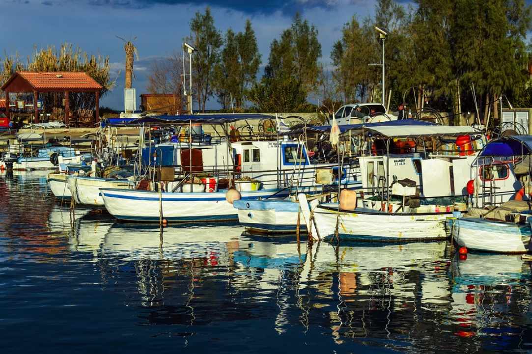 Το Παραλίμνι του χθες και η Πόλη του Σήμερα