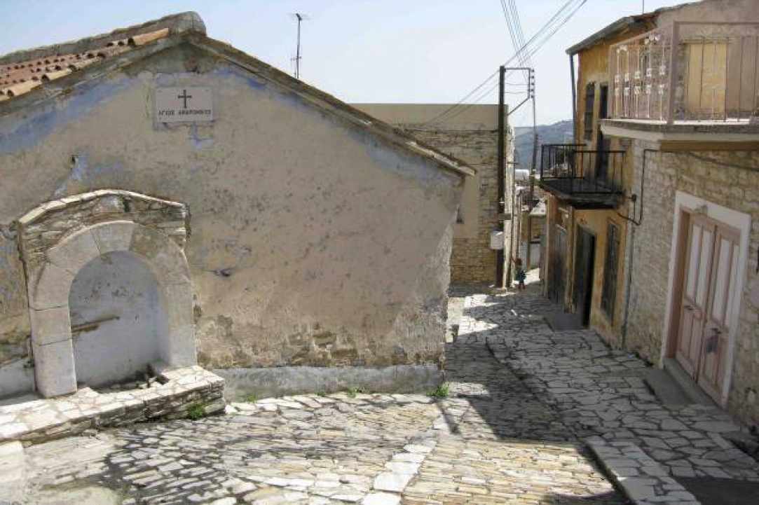 To Παρεκκλήσι Αγίου Ανδρόνικου στα Λεύκαρα