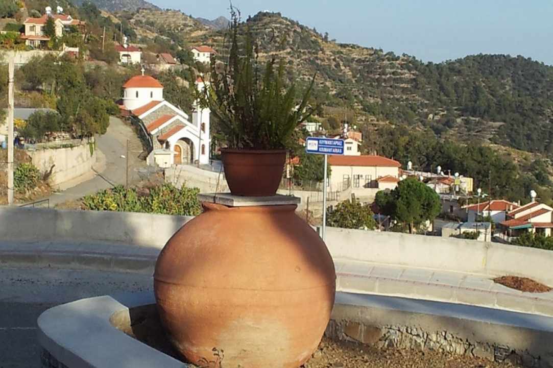 Το Χωριό Άγιος Κωνσταντίνος Λεμεσού