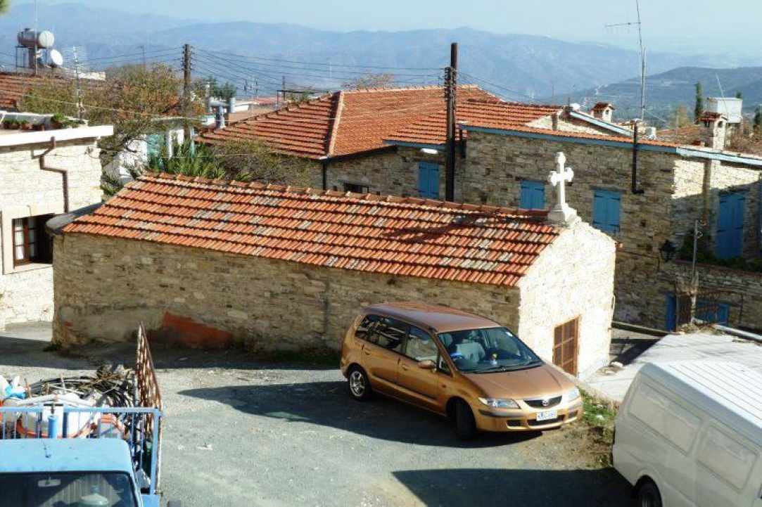 Το παρεκκλήσι του Αγίου Ξενοφών του Ξορινού στα Λεύκαρα