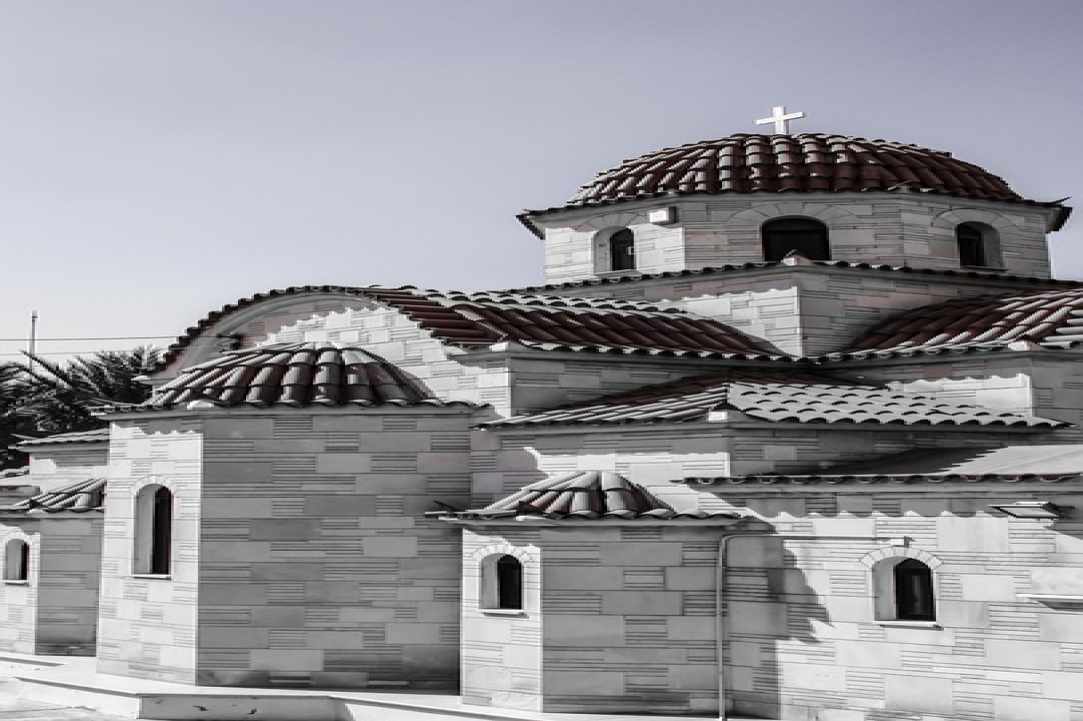 Η εκκλησιά του Άγιου Νεκτάριου στο Παραλίμνι