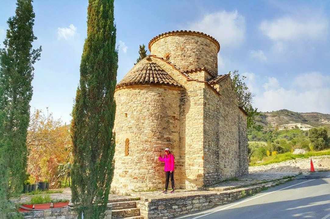 Το Εξωκλήσι του Αγίου Τιμοθέου στα Κάτω Λεύκαρα