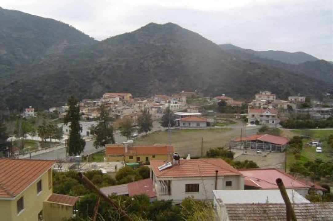 Το χωριό Αρακαπάς Λεμεσού
