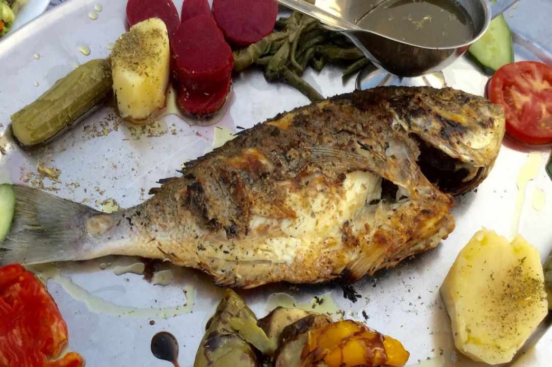 Cooking on charcoal