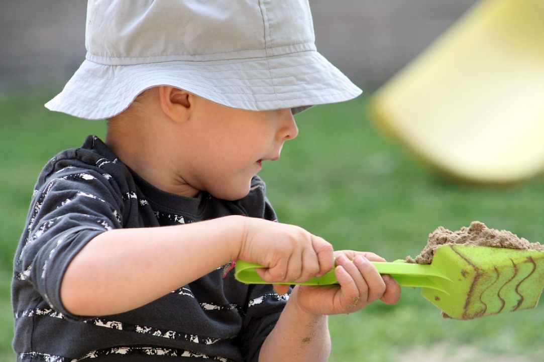 The importance of play in children’s health and how play therapy helps children overcome difficulties 