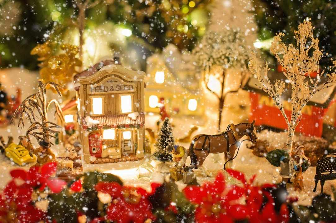 Pegeias’ Christmas lights switch on