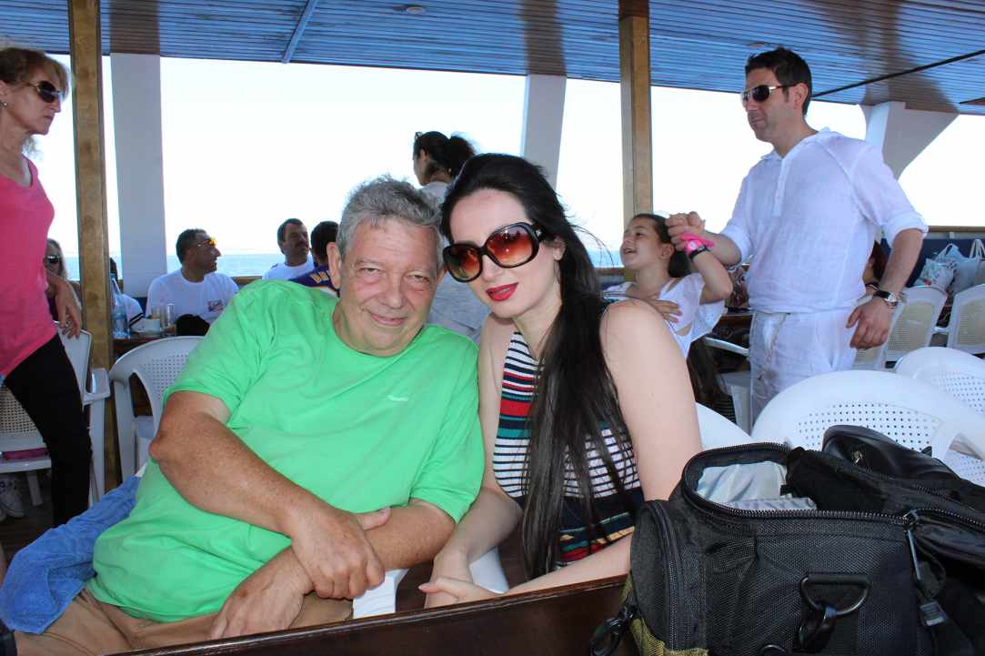 Πρώτο πάρτυ γενεθλίων της Cyprus Alive