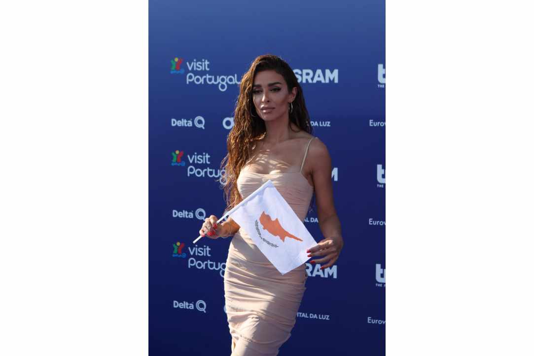 Η Ελένη Φουρέιρα έρχεται να βάλει… “Fuego” στην Κύπρο!