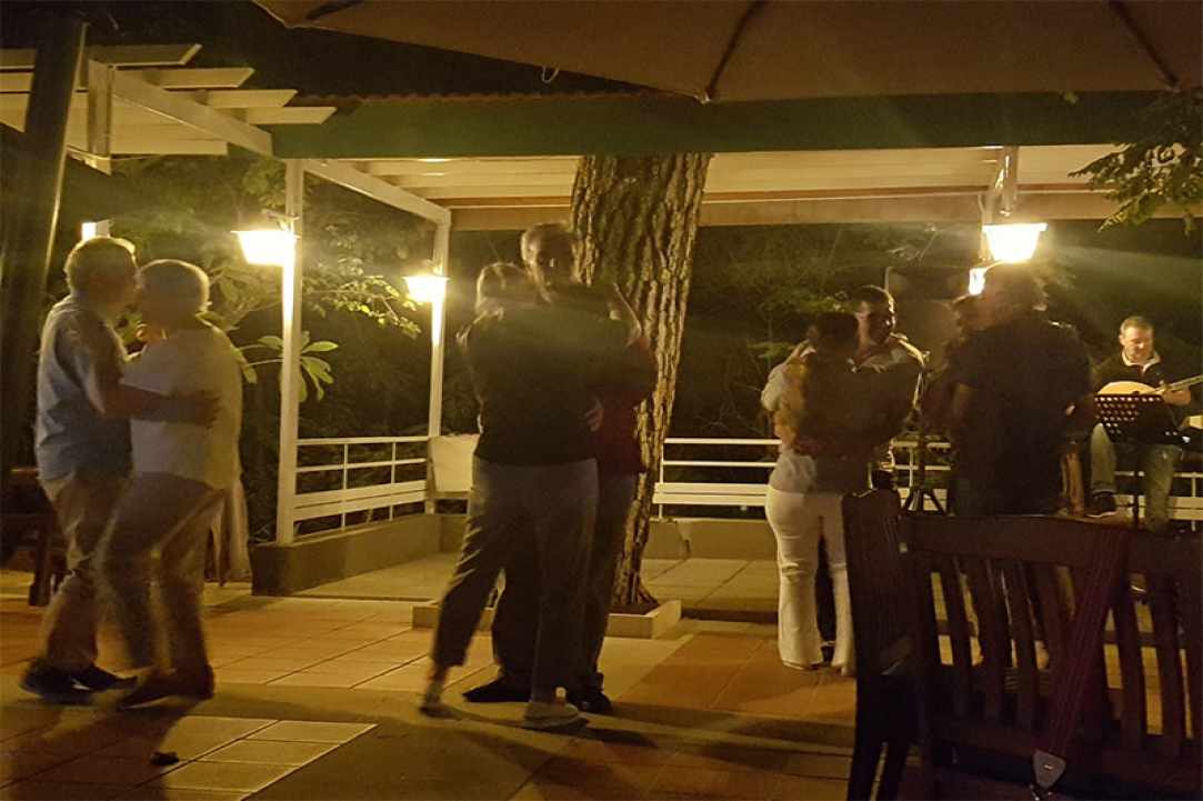 Όντως...η Κύπρος είναι Παράδεισος!
