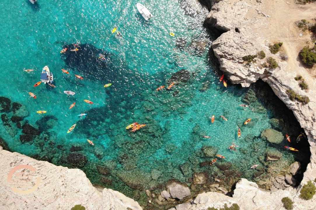 Πάμε για καγιάκ στις παραλίες της Κύπρου μας!