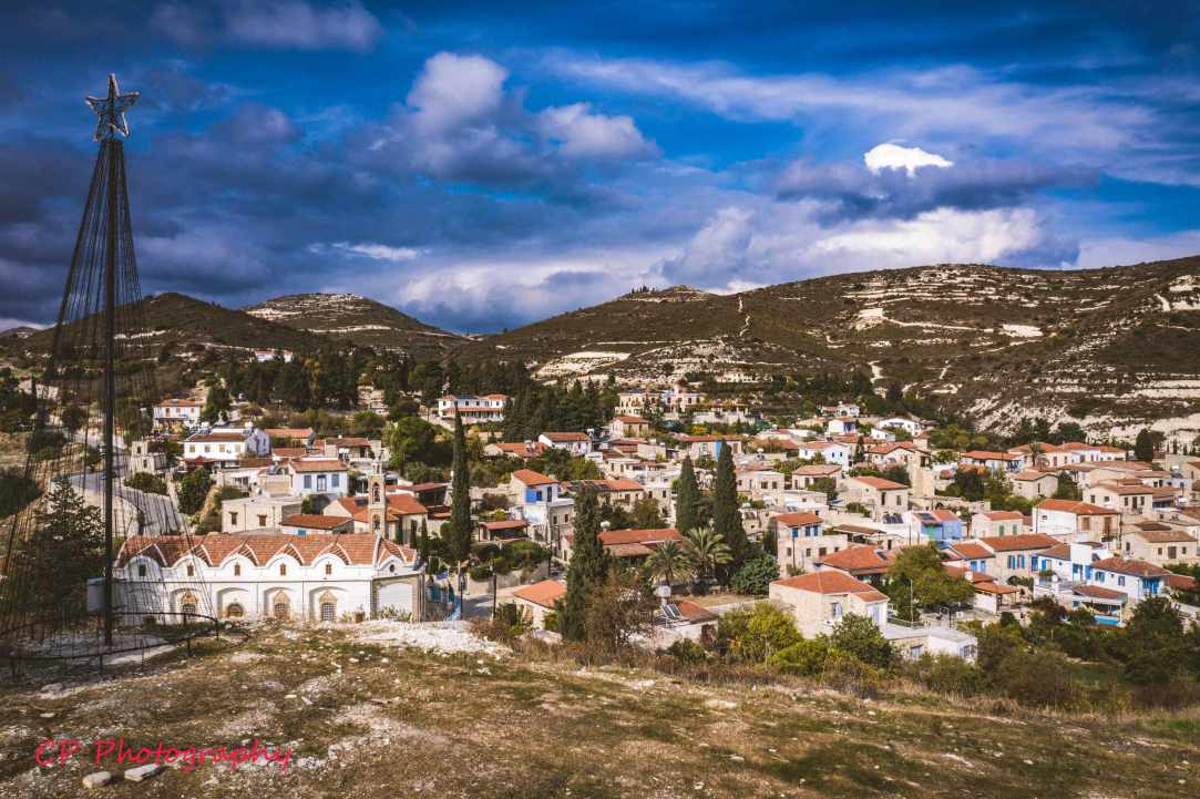 Kato Drys Village