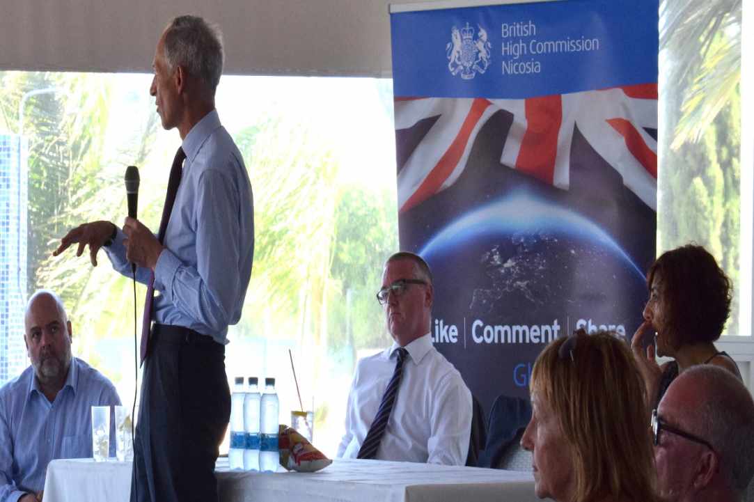 Britons living in Cyprus, Cypriots living in Britain