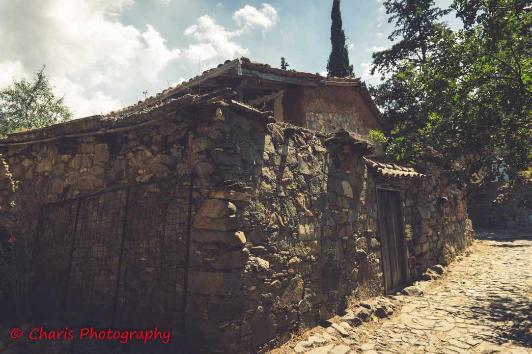 Fikardou Village