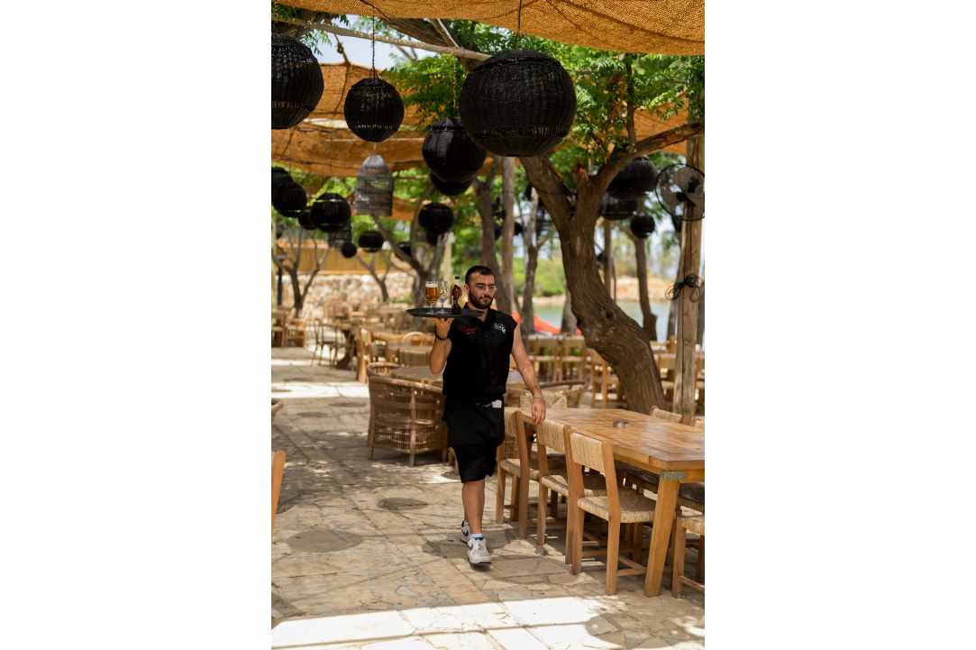 We Just Found the Most Stylish Beach Bar of the Summer gallery image 4