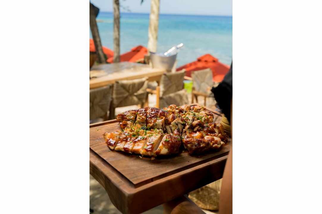 We Just Found the Most Stylish Beach Bar of the Summer