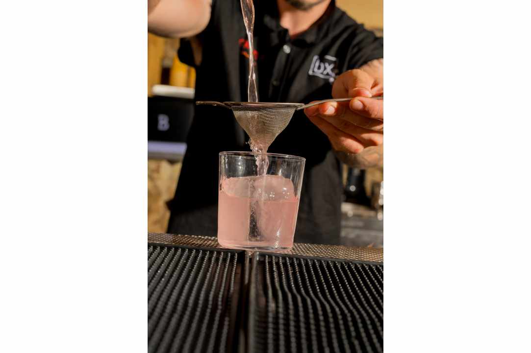 We Just Found the Most Stylish Beach Bar of the Summer gallery image 5
