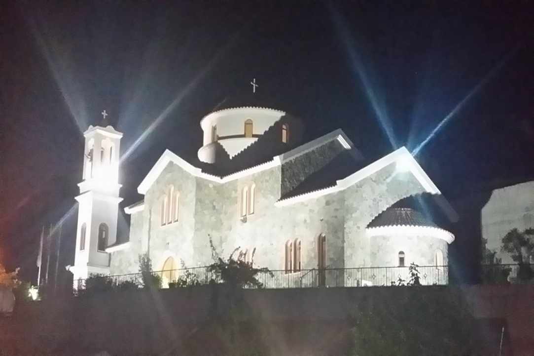 Οι Εκκλησίες  των Αγίων Κωνσταντίνου και Ελένης