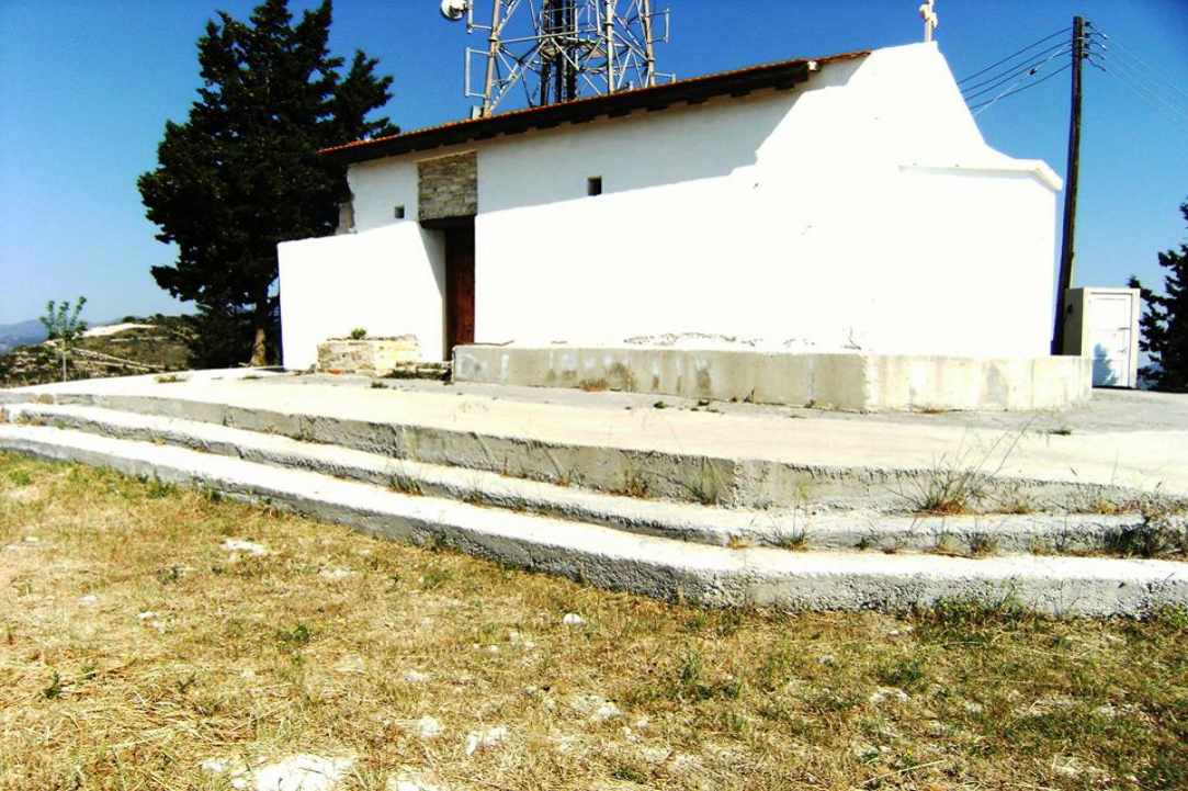Ο Ναός της Μεταμορφώσεως του Σωτήρος στα Λεύκαρα 