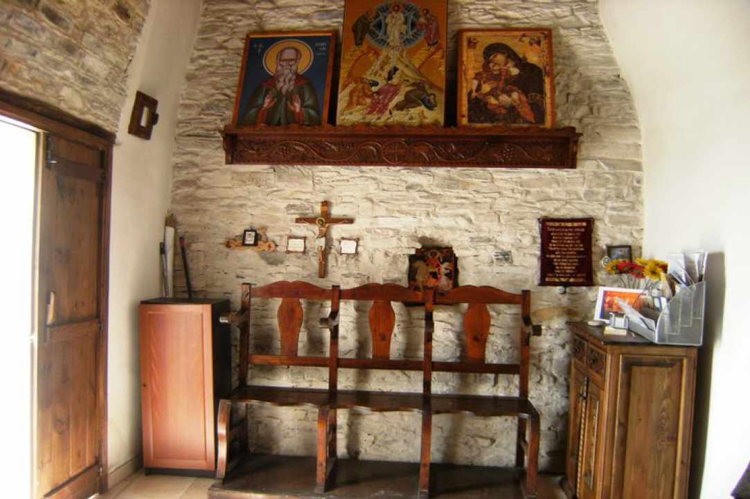 Ο Ναός της Μεταμορφώσεως του Σωτήρος στα Λεύκαρα 