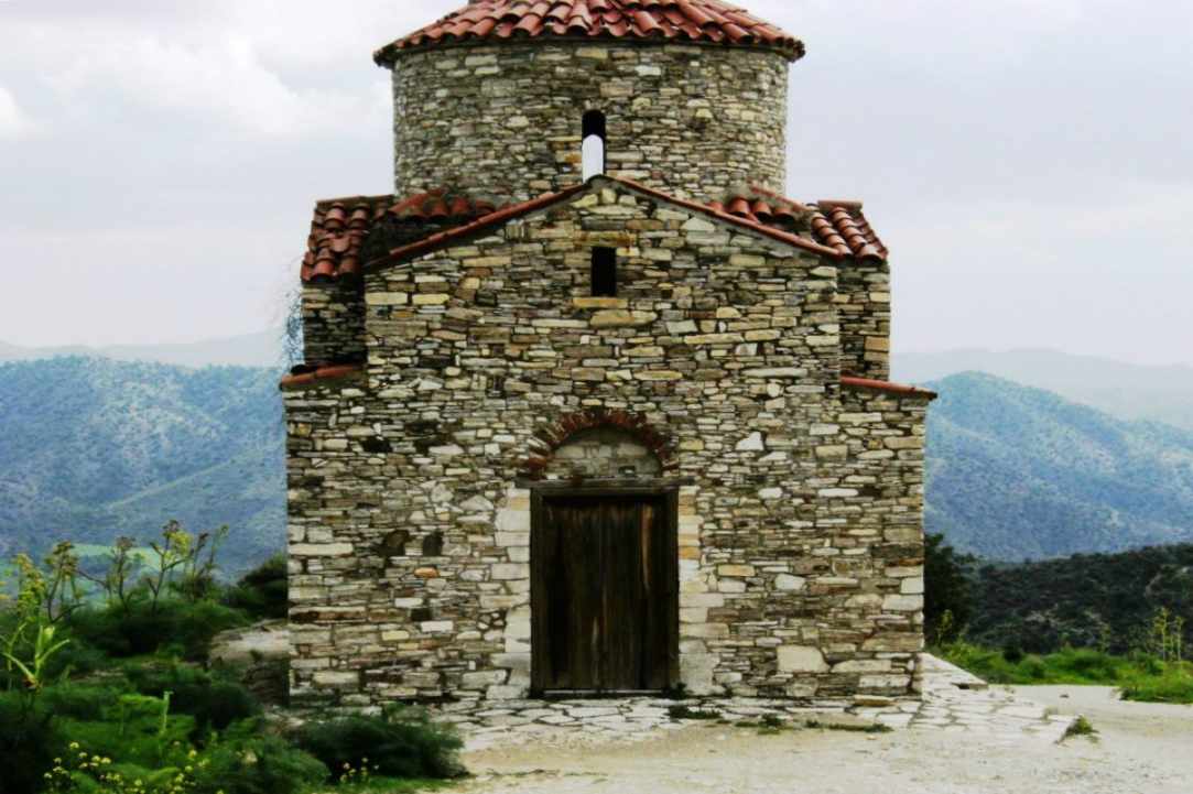 Το εκκλησάκι της Παναγίας της Λειβαδιώτισσας