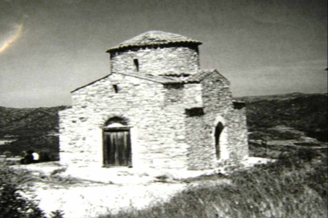 Το εκκλησάκι της Παναγίας της Λειβαδιώτισσας
