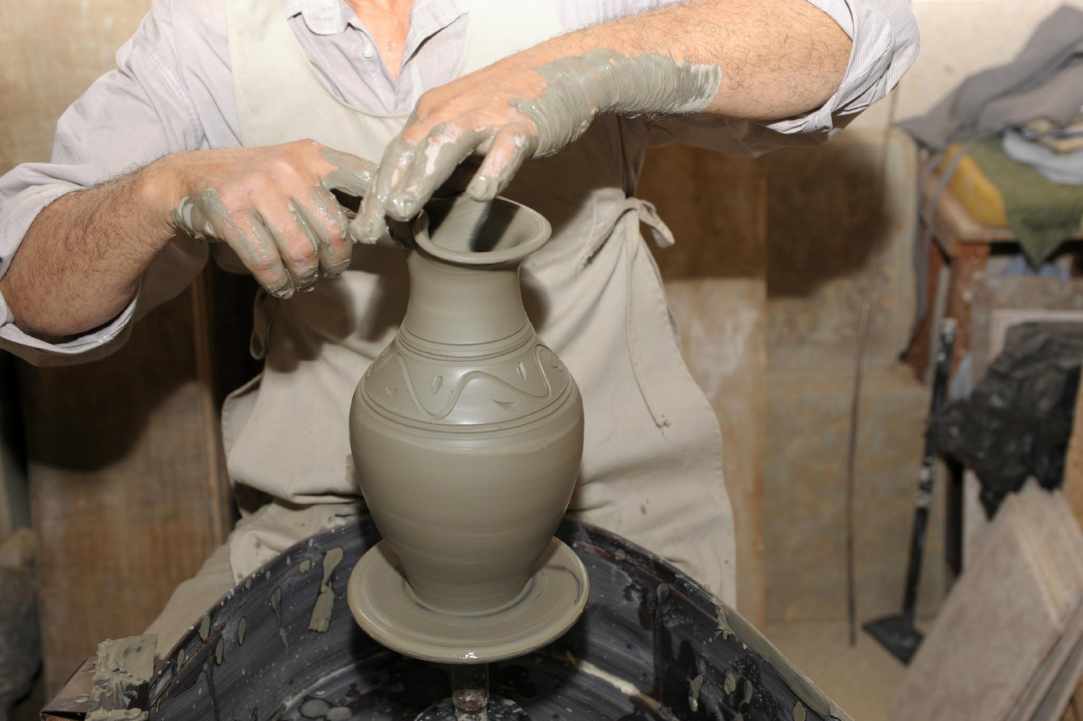 Interview with the owner of Emira Pottery in Larnaka