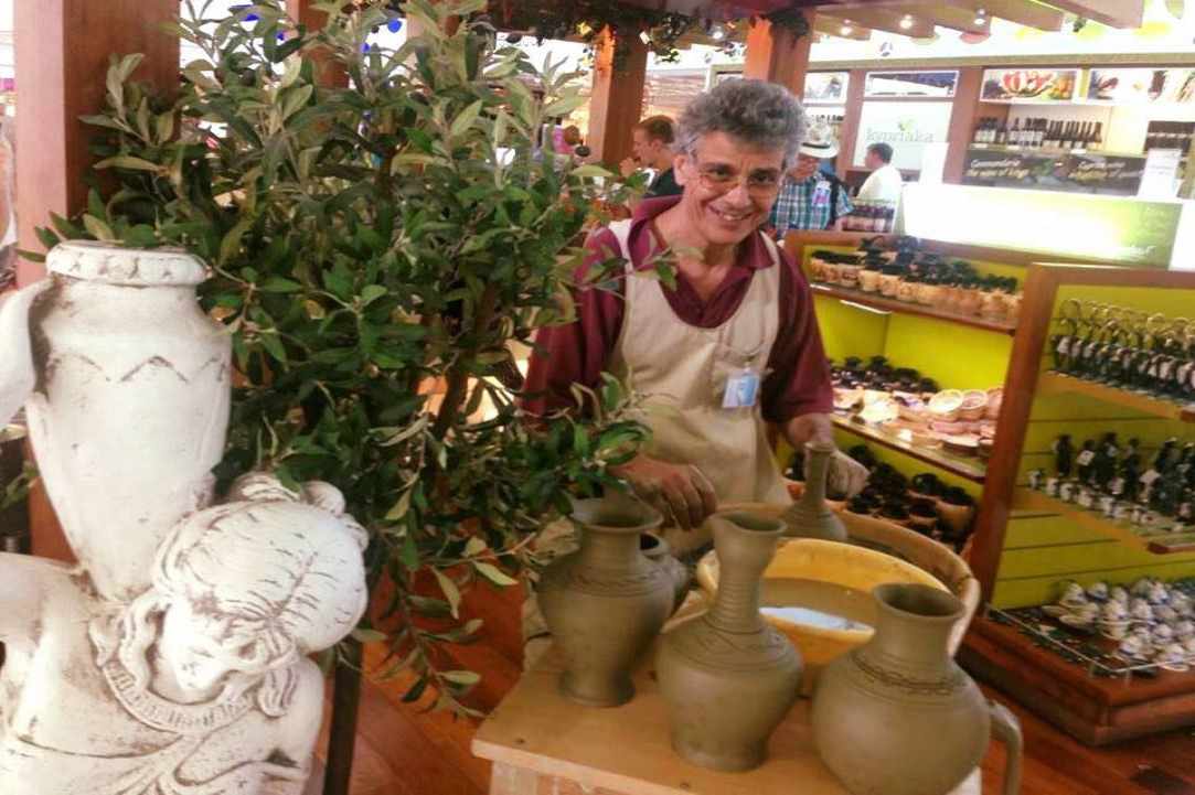 Interview with the owner of Emira Pottery in Larnaka