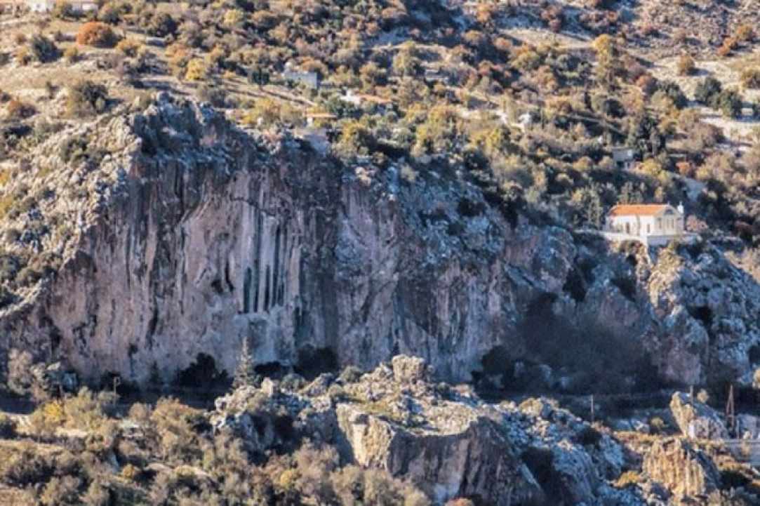 "Μετέωρα της Επισκοπής ή και της Κύπρου"