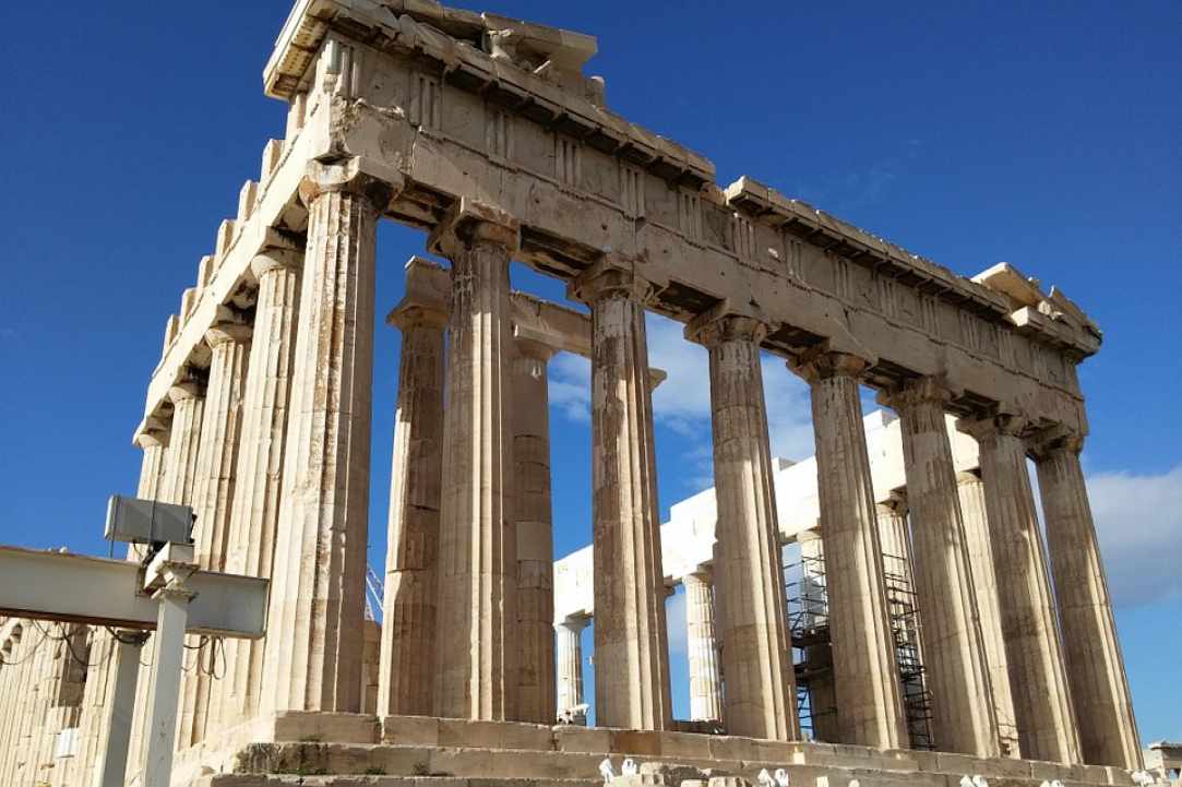 Οι σημερινοί Έλληνες είναι οι απόγονοι των αρχαίων Ελλήνων;