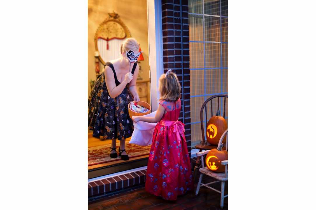 Το “Halloween” η γιορτή που προκαλεί  φρενίτιδα εορτάζεται κάθε χρόνο τη νύχτα της 31ης Οκτωβρίου