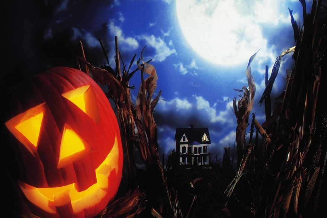The best Halloween karaoke party