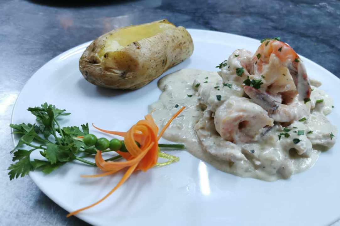 Interview with the owner of Lekanto Restaurant-Tavern in Pafos