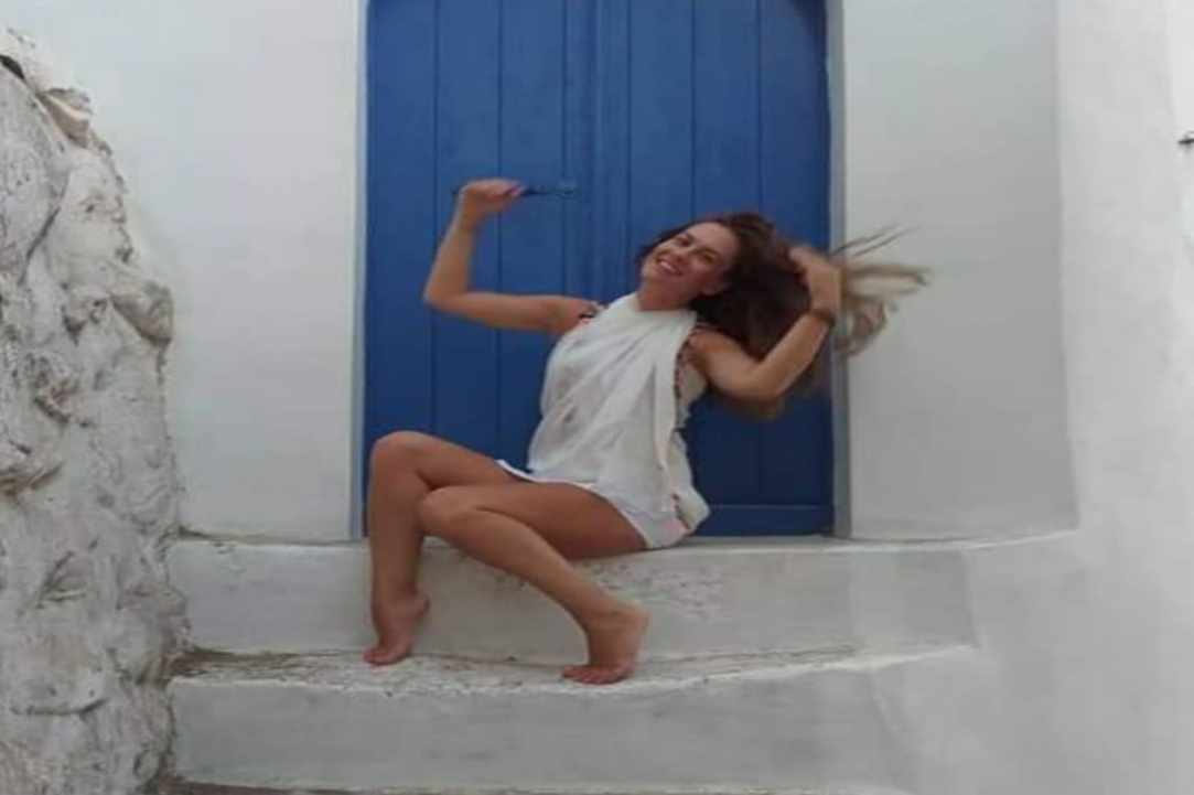 The charming Greek actress Eleni Liaska in an exclusive interview on Cyprus Alive.