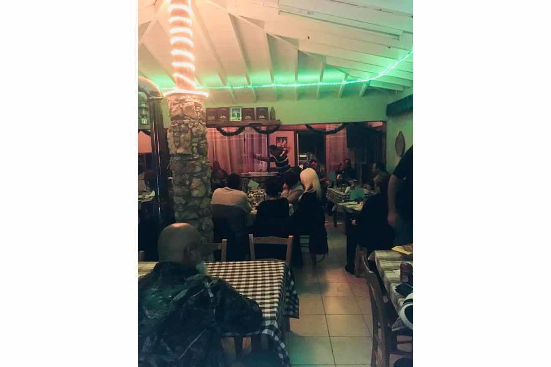 Have fun with live music, very delicious food and drinks, at very reasonable prices!