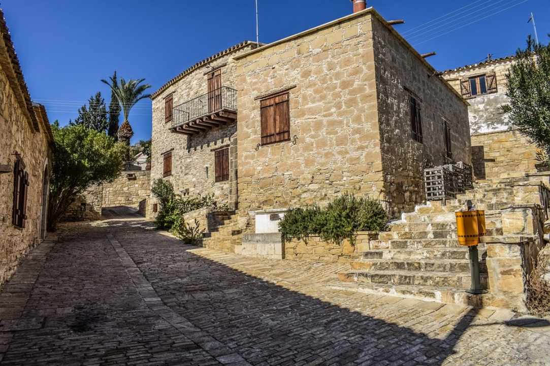 Τα Παραδοσιακά Σπιτάκια Στα Χωριά της Κύπρου
