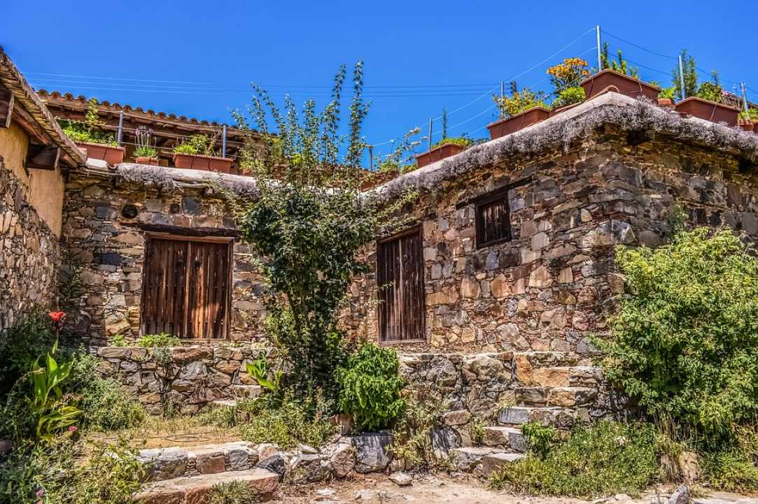 Τα Παραδοσιακά Σπιτάκια Στα Χωριά της Κύπρου