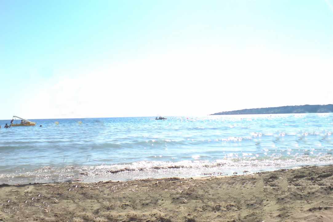 Coral Bay Beach
