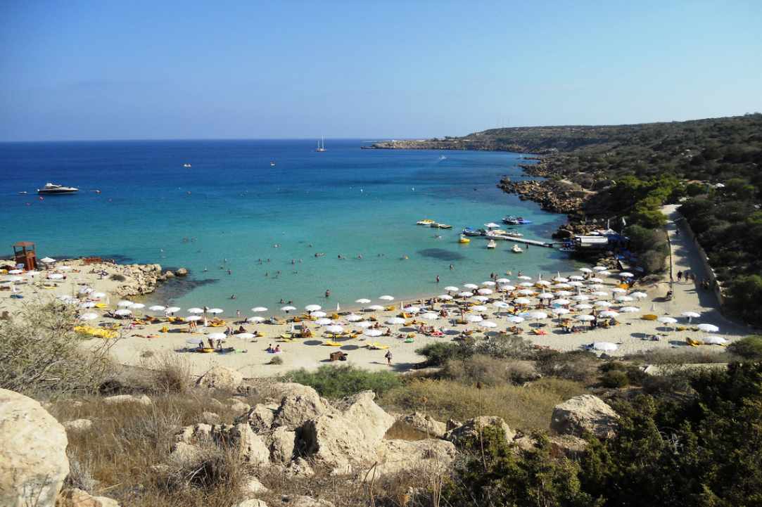Η «Παραλία Του Κόννου», Αγία Νάπα - Πρωταράς
