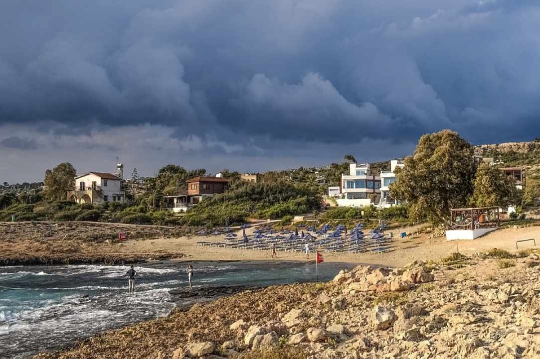Η ιστορική εξέλιξη της Αγίας Νάπας