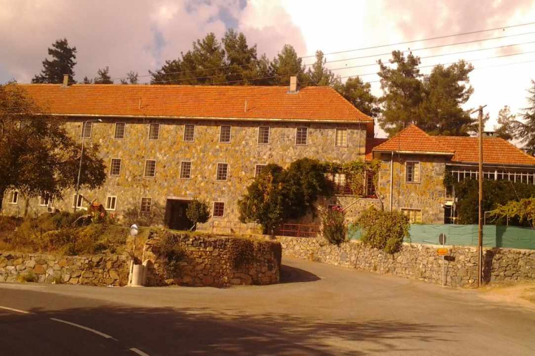 Το γραφικό χωριό Κυπερούντα