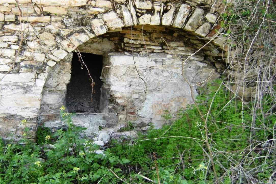 Το εξωκλήσι της Αγίας Μαρίνας στα Λεύκαρα