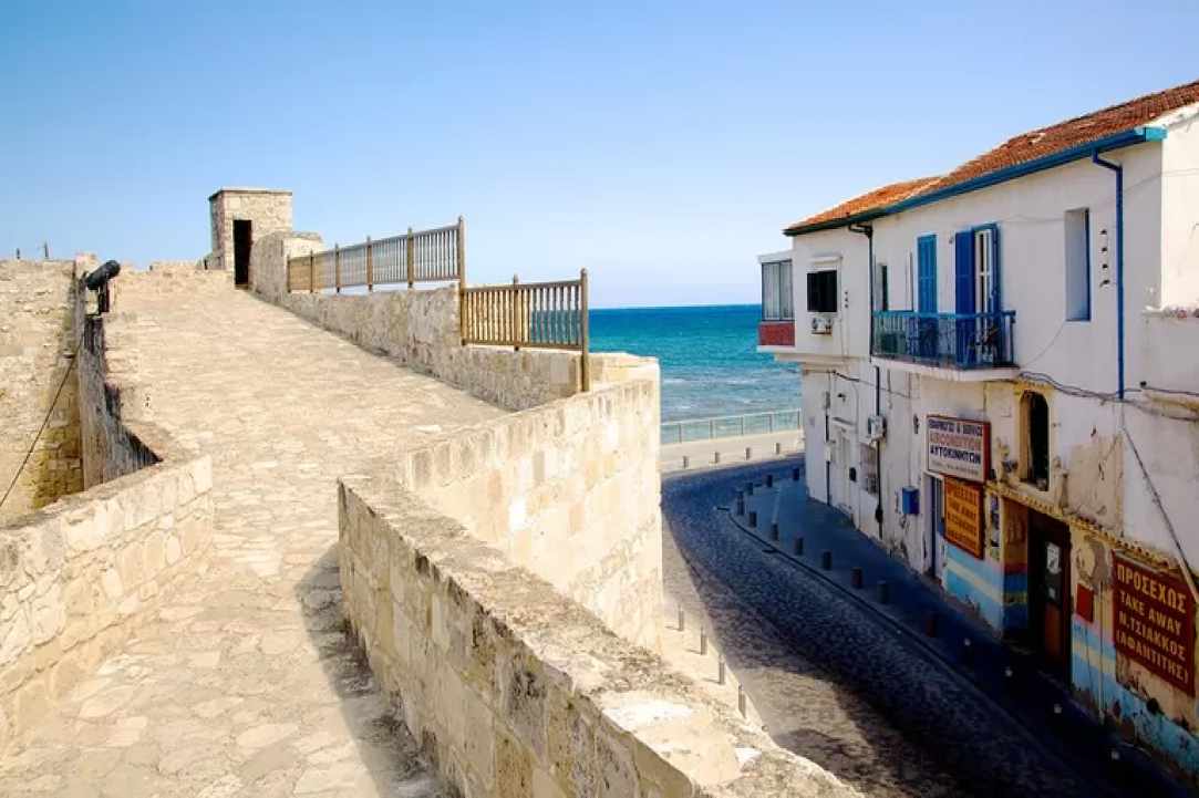 The castles of Cyprus