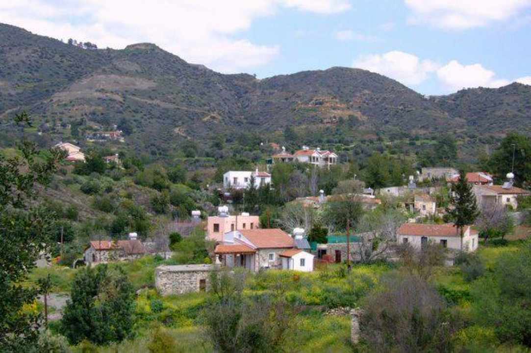 Το μικρό Χωριό Λάγια