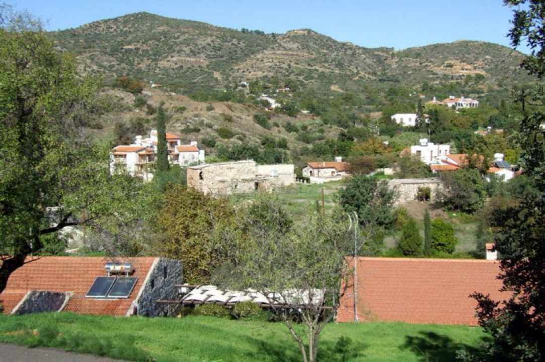 Το μικρό Χωριό Λάγια